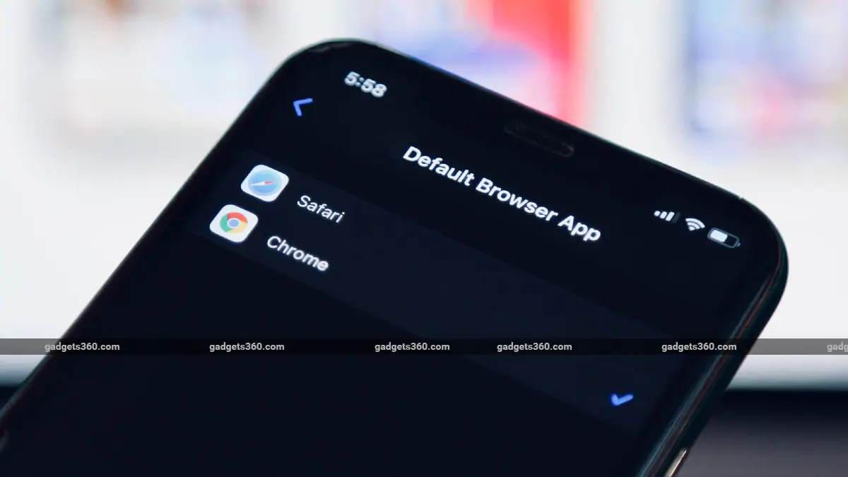 iOS 14 Bug Resets Default Mail and Browser App Settings After Every Reboot